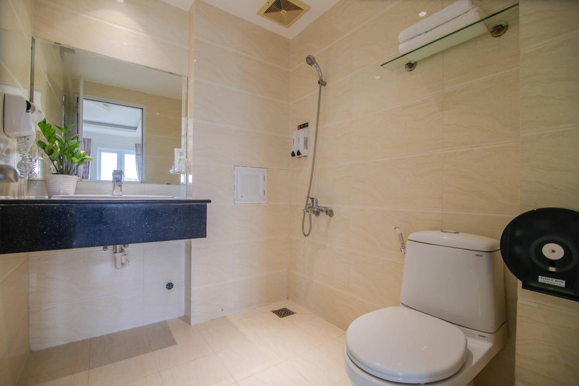 Bin Bin Hotel 3 - Near Sc Vivo City D7 Ho Chi Minh City Bagian luar foto