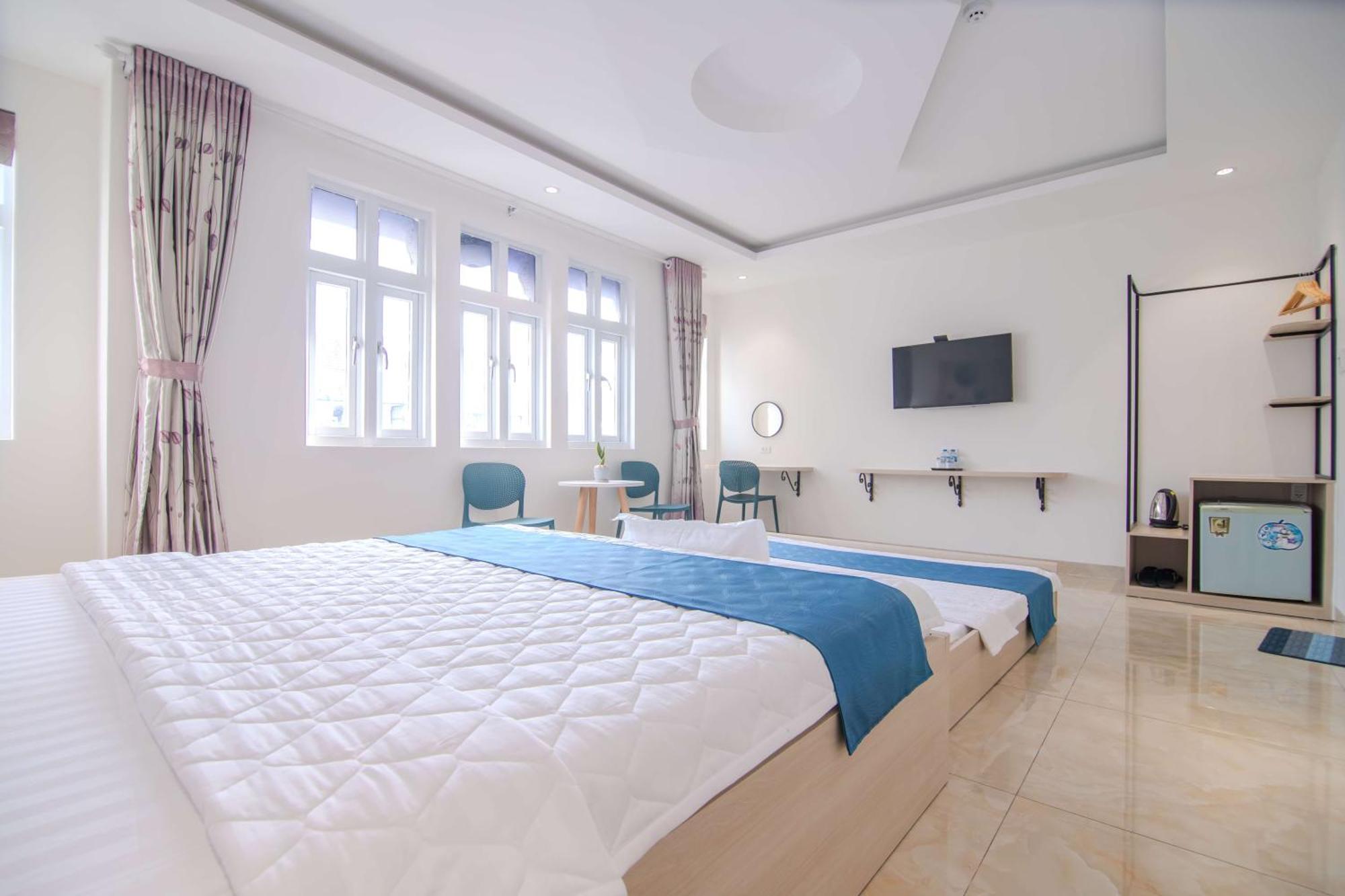 Bin Bin Hotel 3 - Near Sc Vivo City D7 Ho Chi Minh City Bagian luar foto