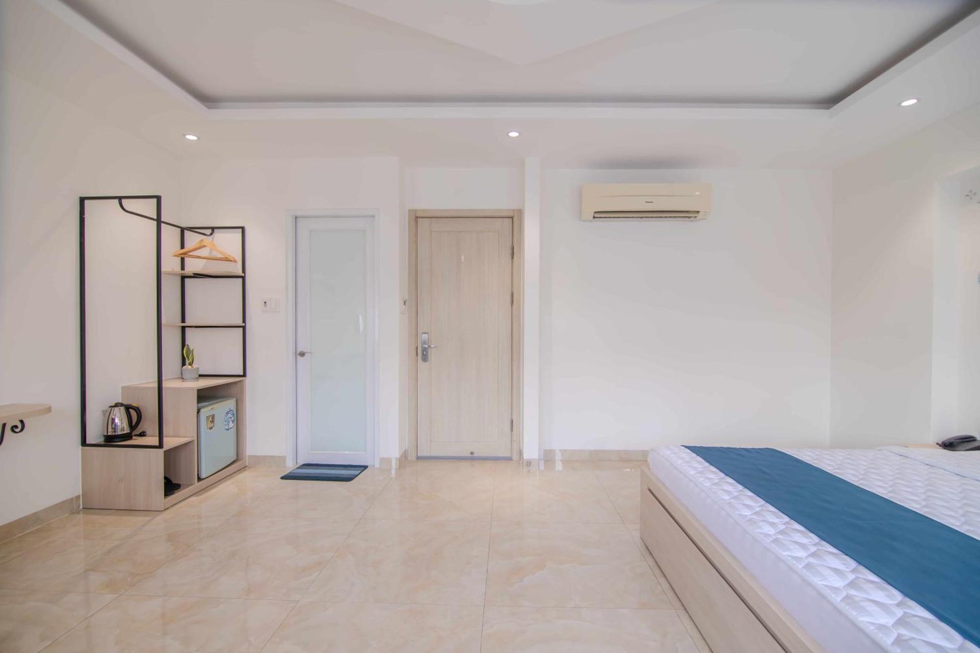 Bin Bin Hotel 3 - Near Sc Vivo City D7 Ho Chi Minh City Bagian luar foto